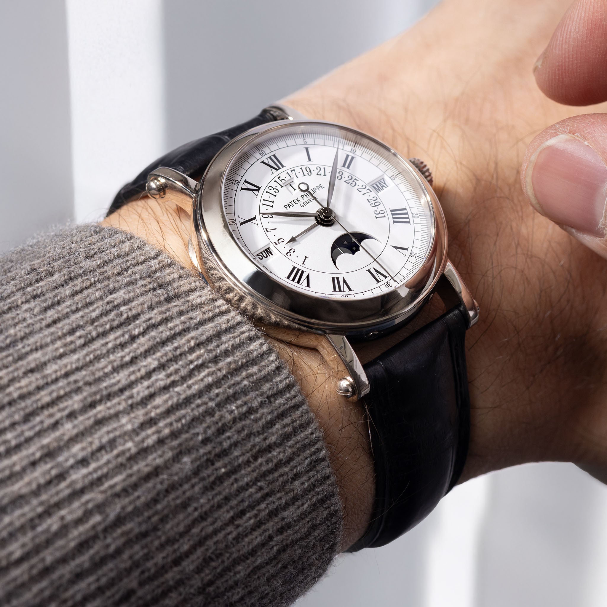 Patek Philippe Retrograde Perpetual Calendar 5059G Officer Case in 18k White Gold with Original Certificate of Origine