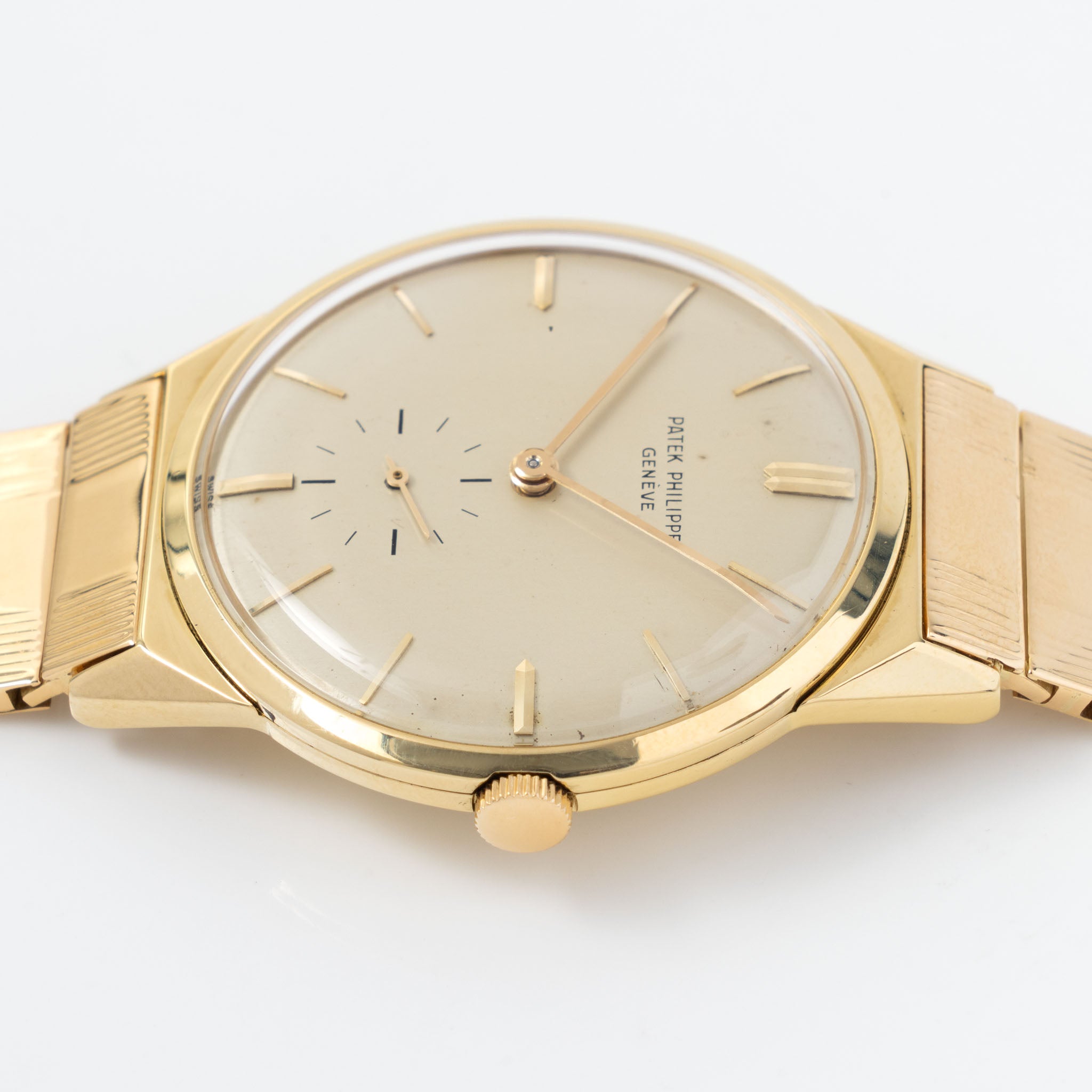 Patek Philippe Calatrava in 18 k yellow gold with Gay Frerès bracelet ref 2568