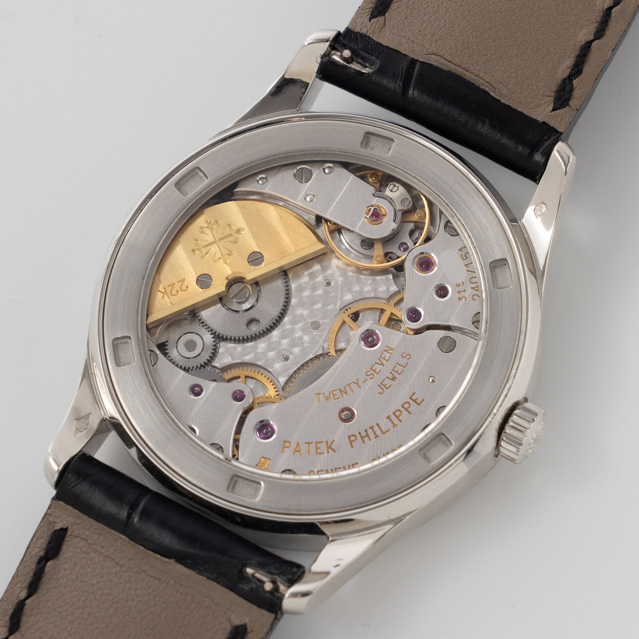 Patek Philippe Calatrava ref. 5026-011P Black Dial in Platinum Millennium limited Edition