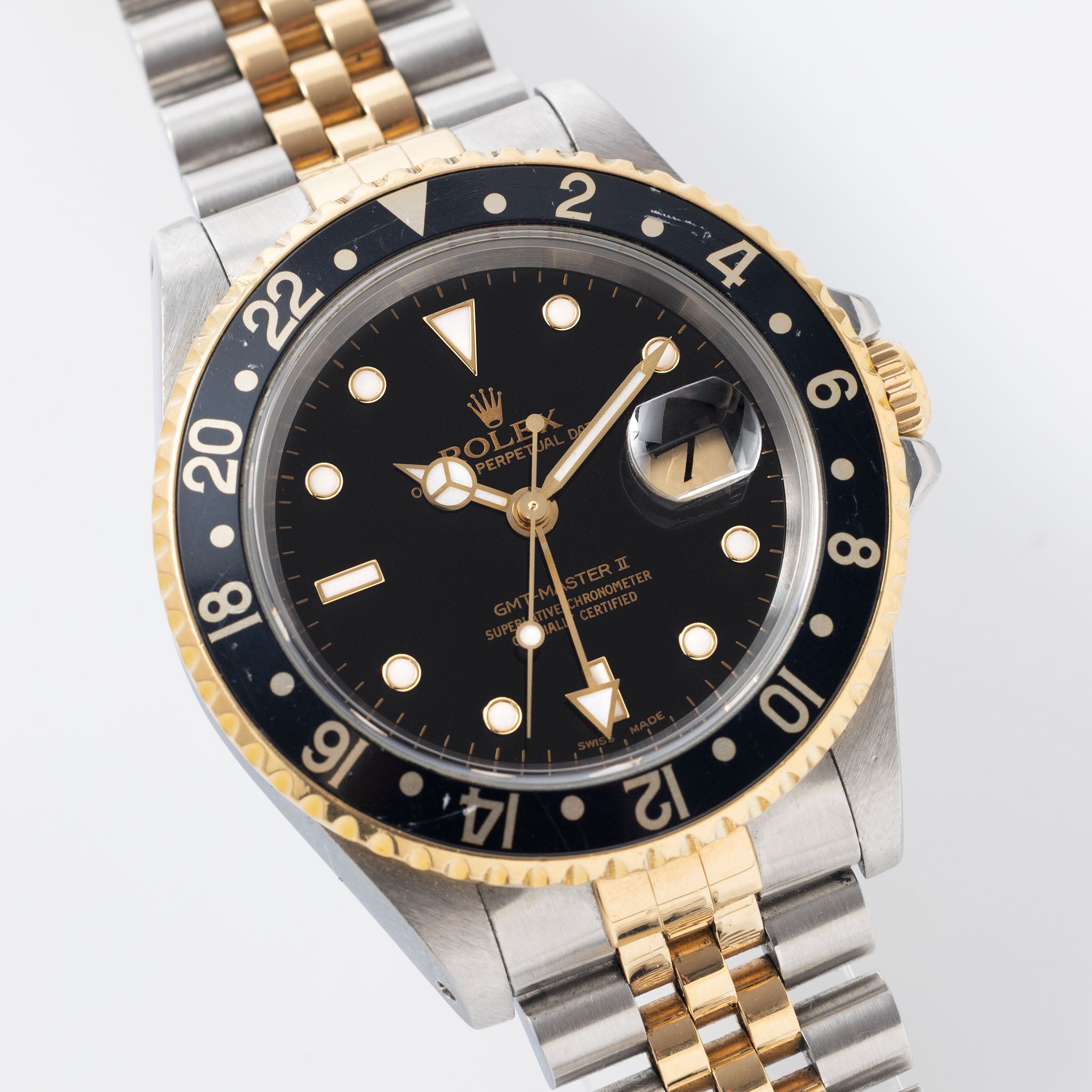 Rolex GMT-Master II 16713 Black Swiss made Dial in steel and gold