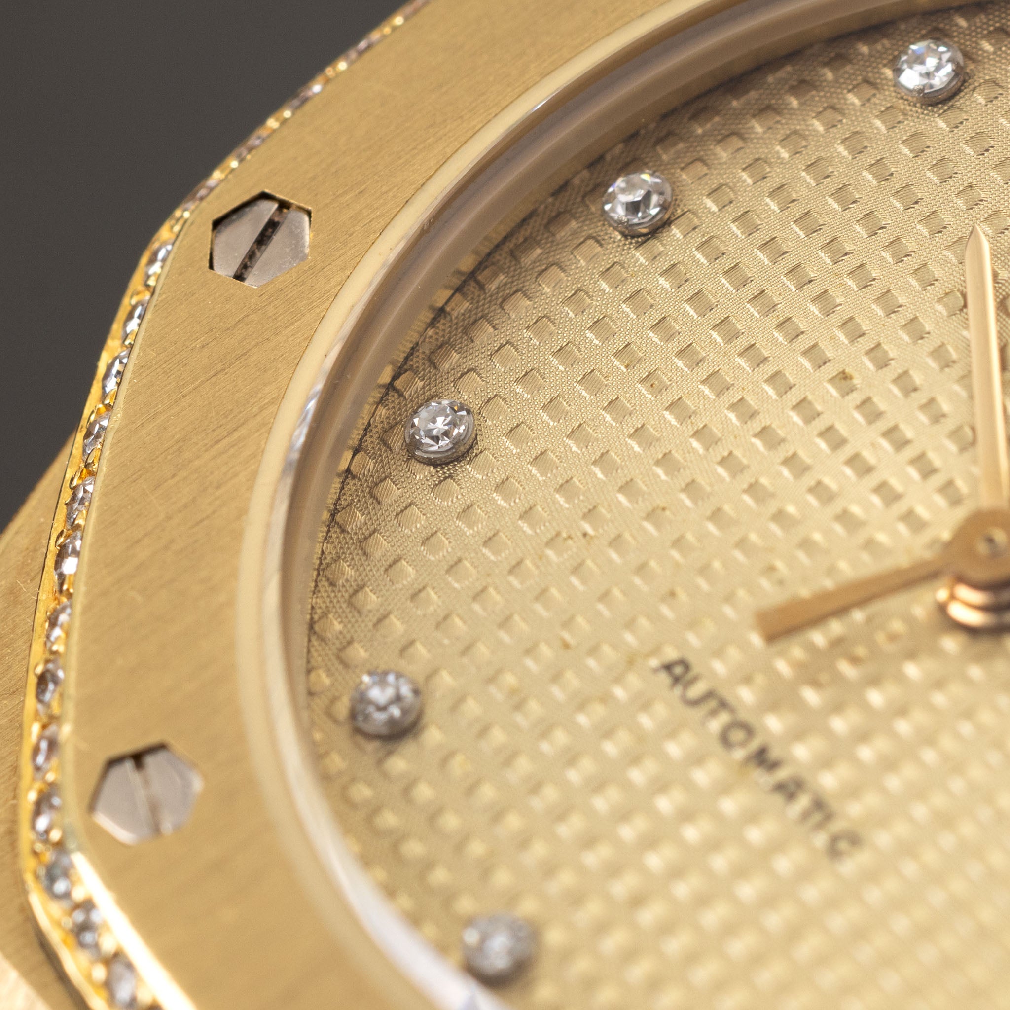 Audemars Piguet Royal Oak ref. 4153/477BA Brilliant Cut Diamond Bezel and Dial with Box and Certificate of Origin