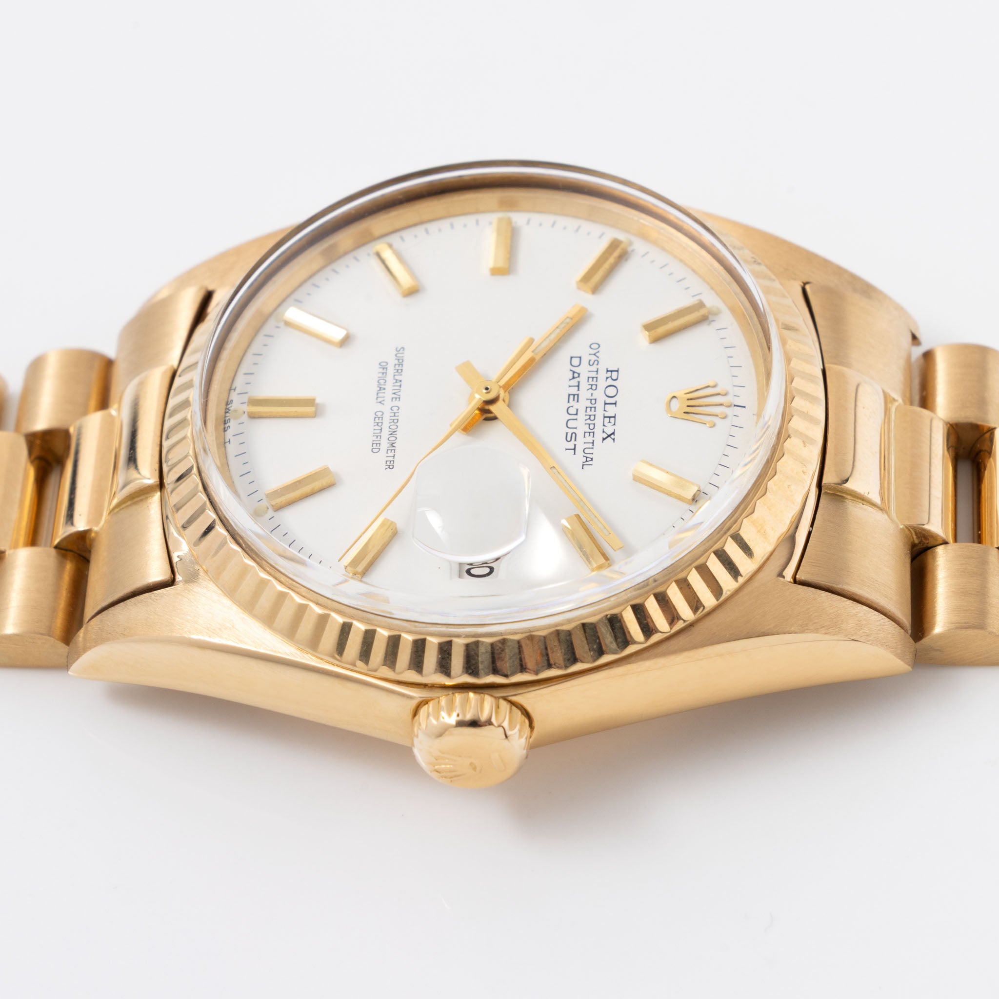 Rolex Datejust 1601/8 White Dial in 18k Yellow Gold 