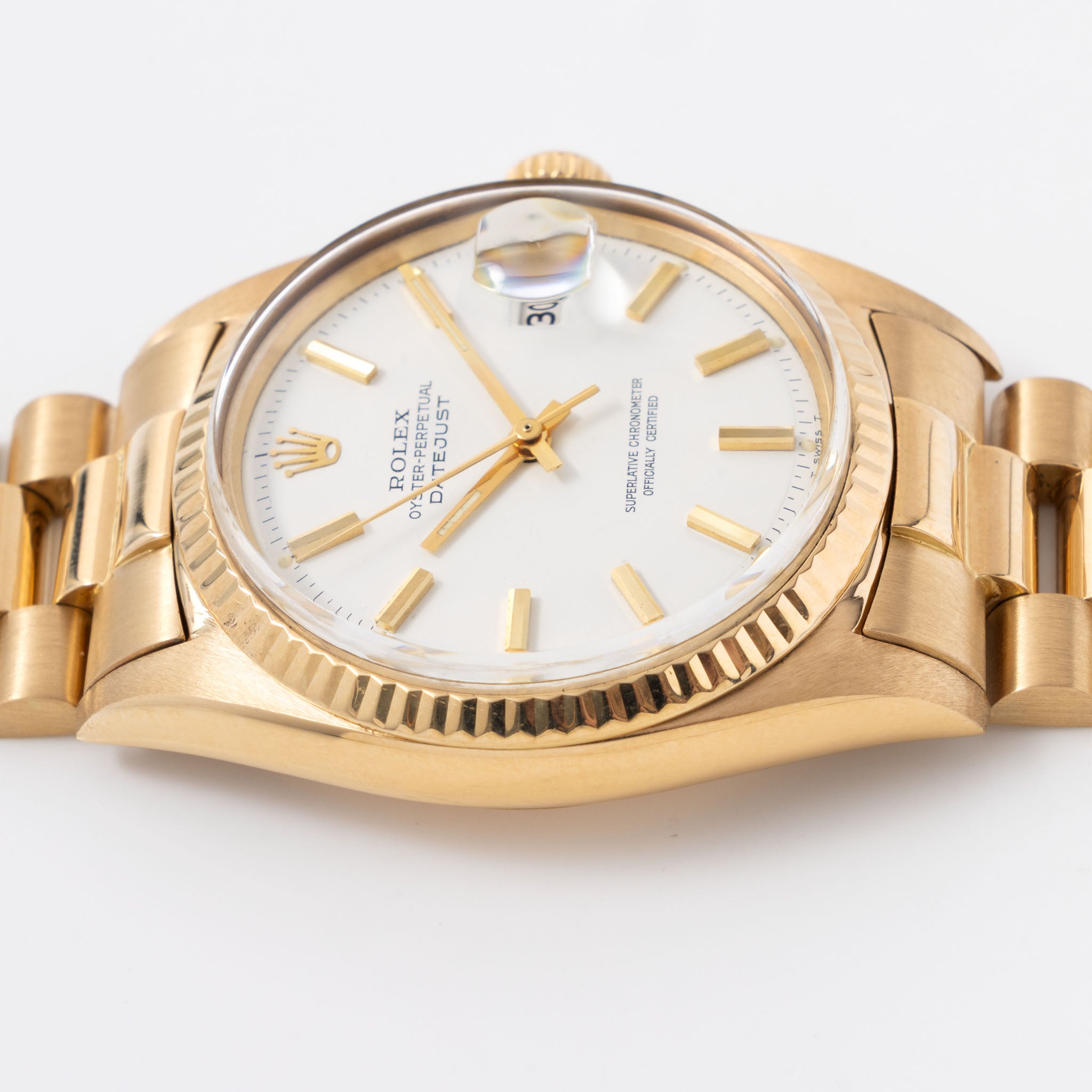 Rolex Datejust 1601/8 White Dial in 18k Yellow Gold 