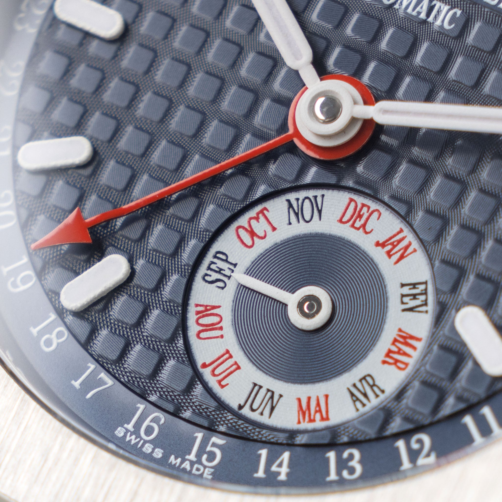 Audemars Piguet Royal-Oak Annual Calendar Blue Dial with AP service Invoice ref. 25920ST