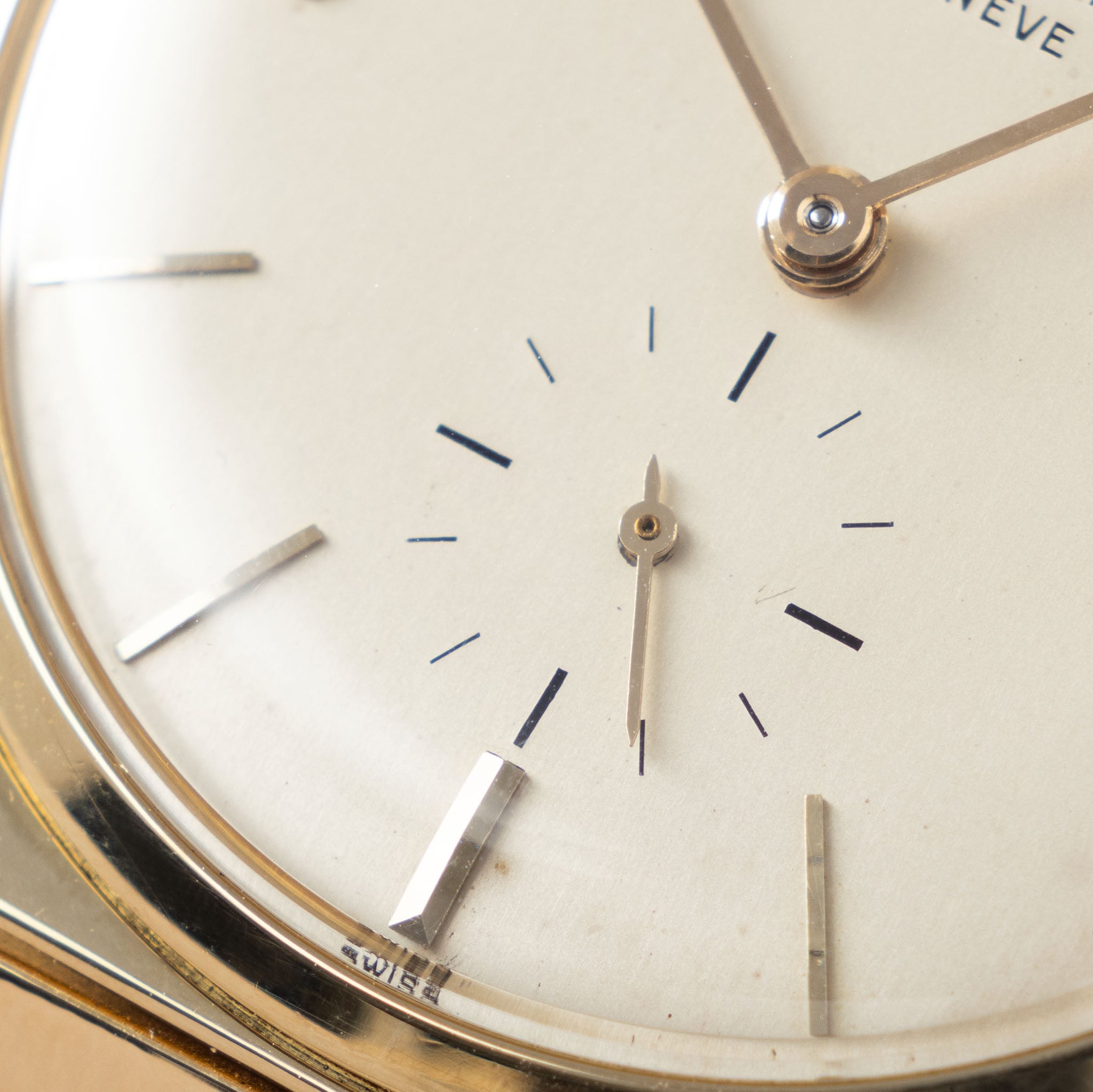 Patek Philippe Calatrava in 18 k yellow gold with Gay Frerès bracelet ref 2568 