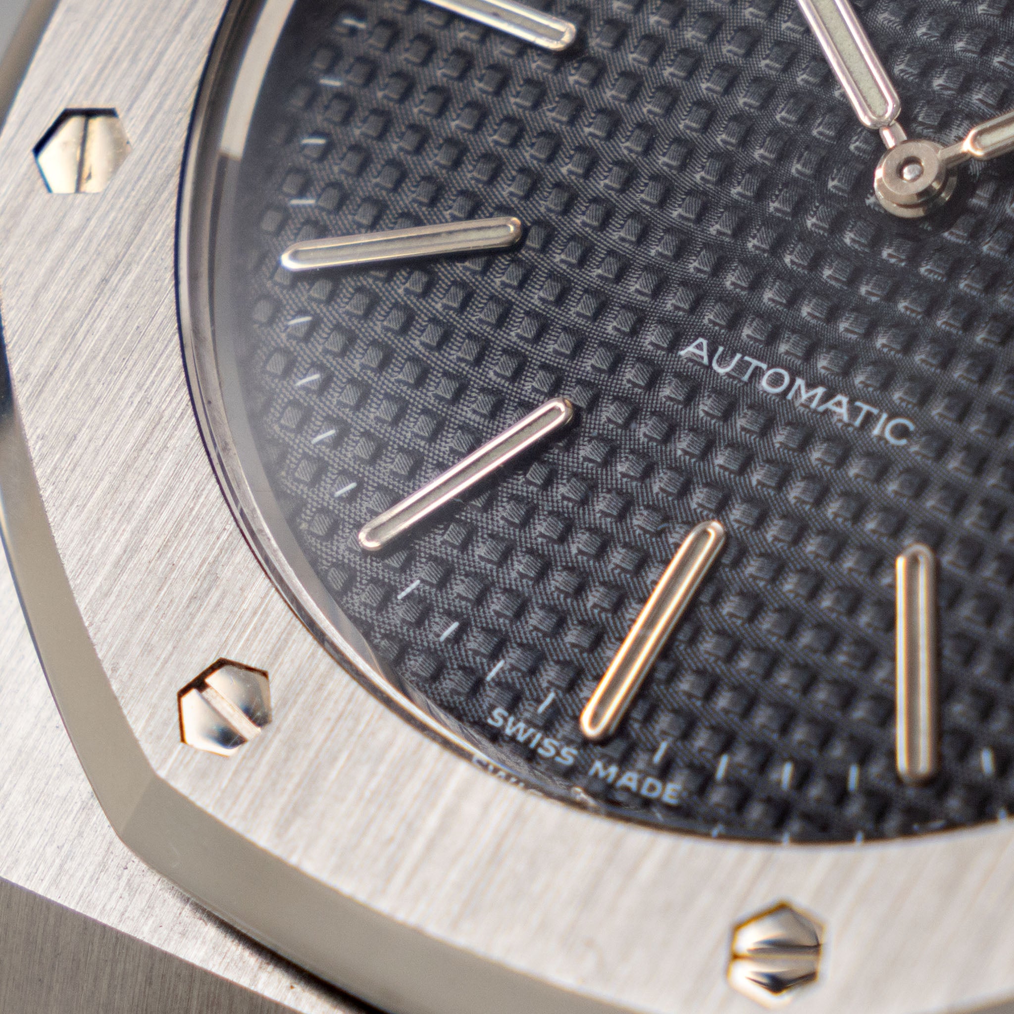 Audemars Piguet Royal-Oak Jumbo Ultra-thin 14802ST Jubilee with Extract of the Archives 