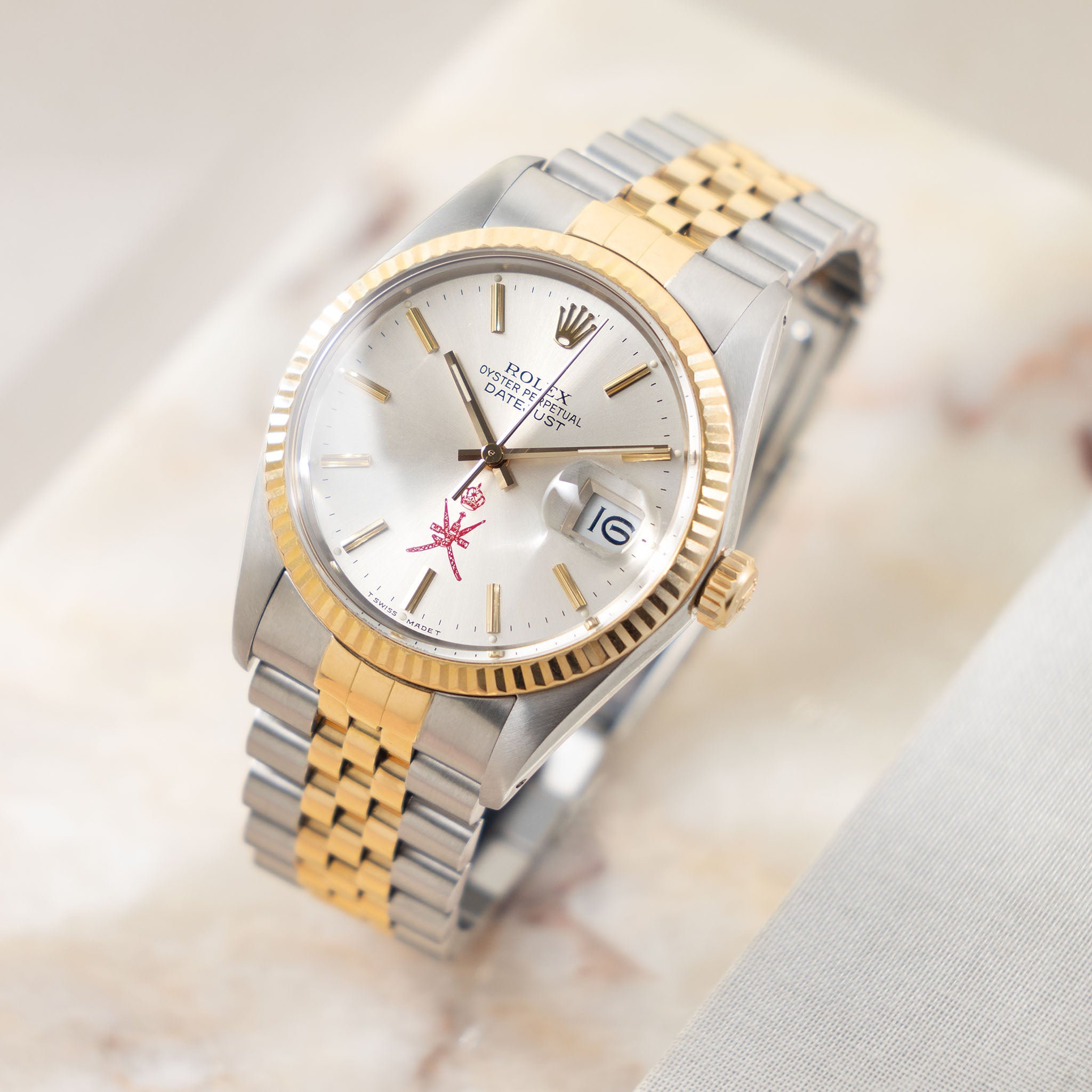 Rolex Datejust Silver Khanjar Dial Steel and Gold with Original Box and Service Card ref 16013 