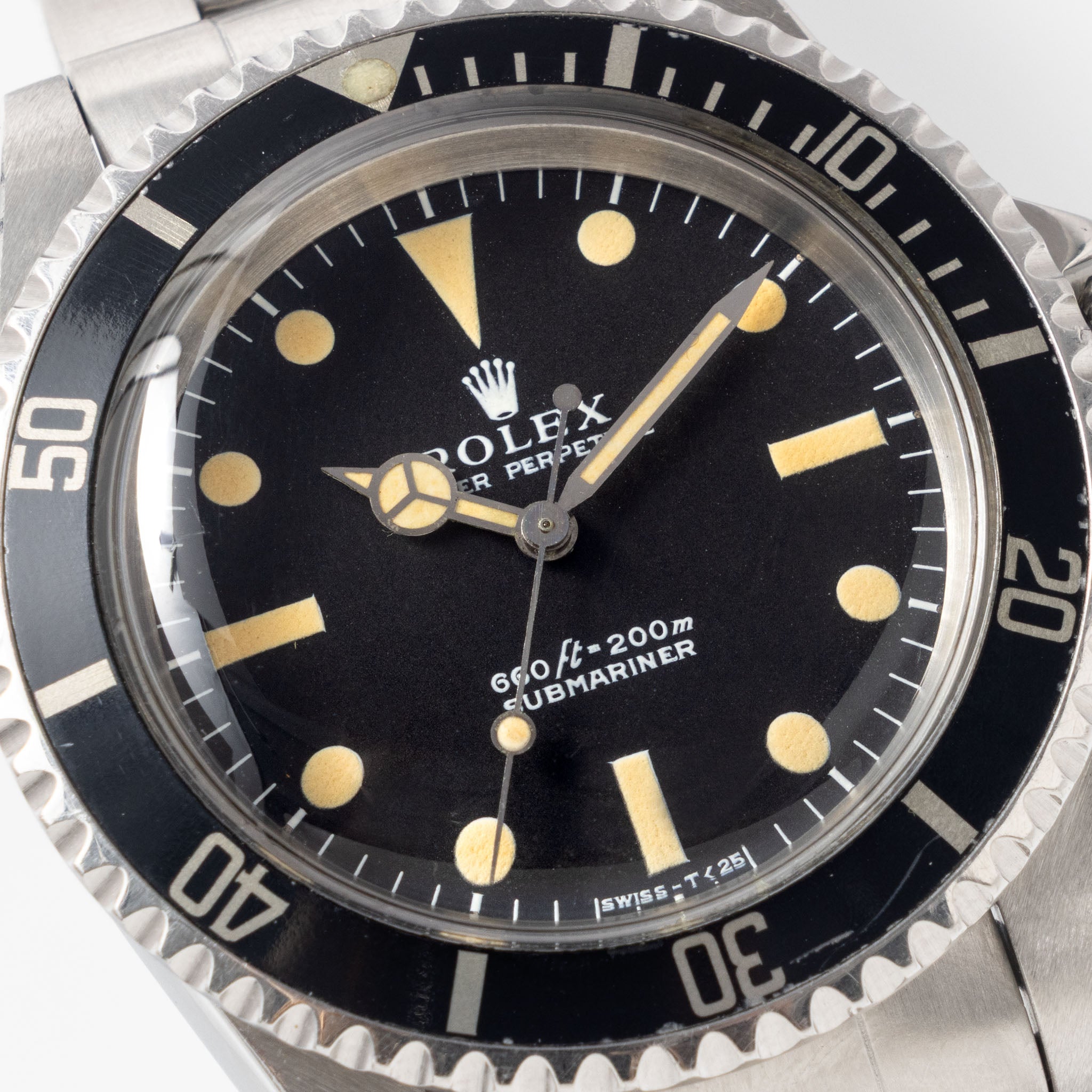 Rolex Submariner 5513 Non Serif Dial with Vivid Patina 