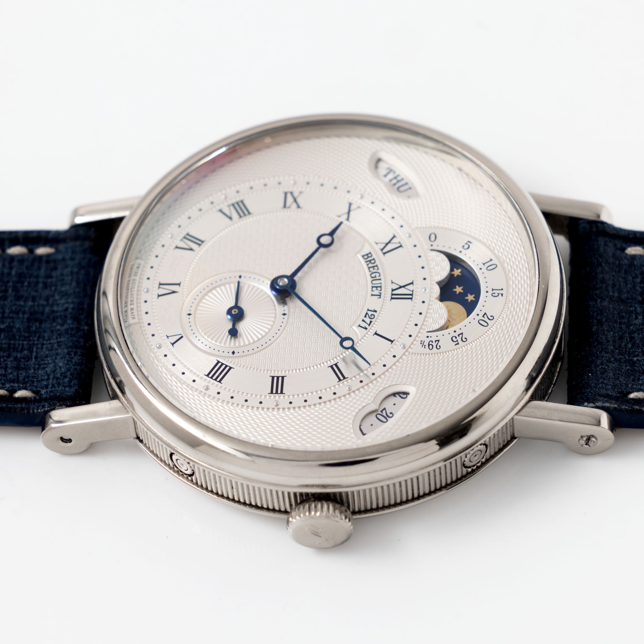 Breguet Classique Calendrier Day Date moon phase Guilloché dial in 18 k white gold ref 7337BB 
