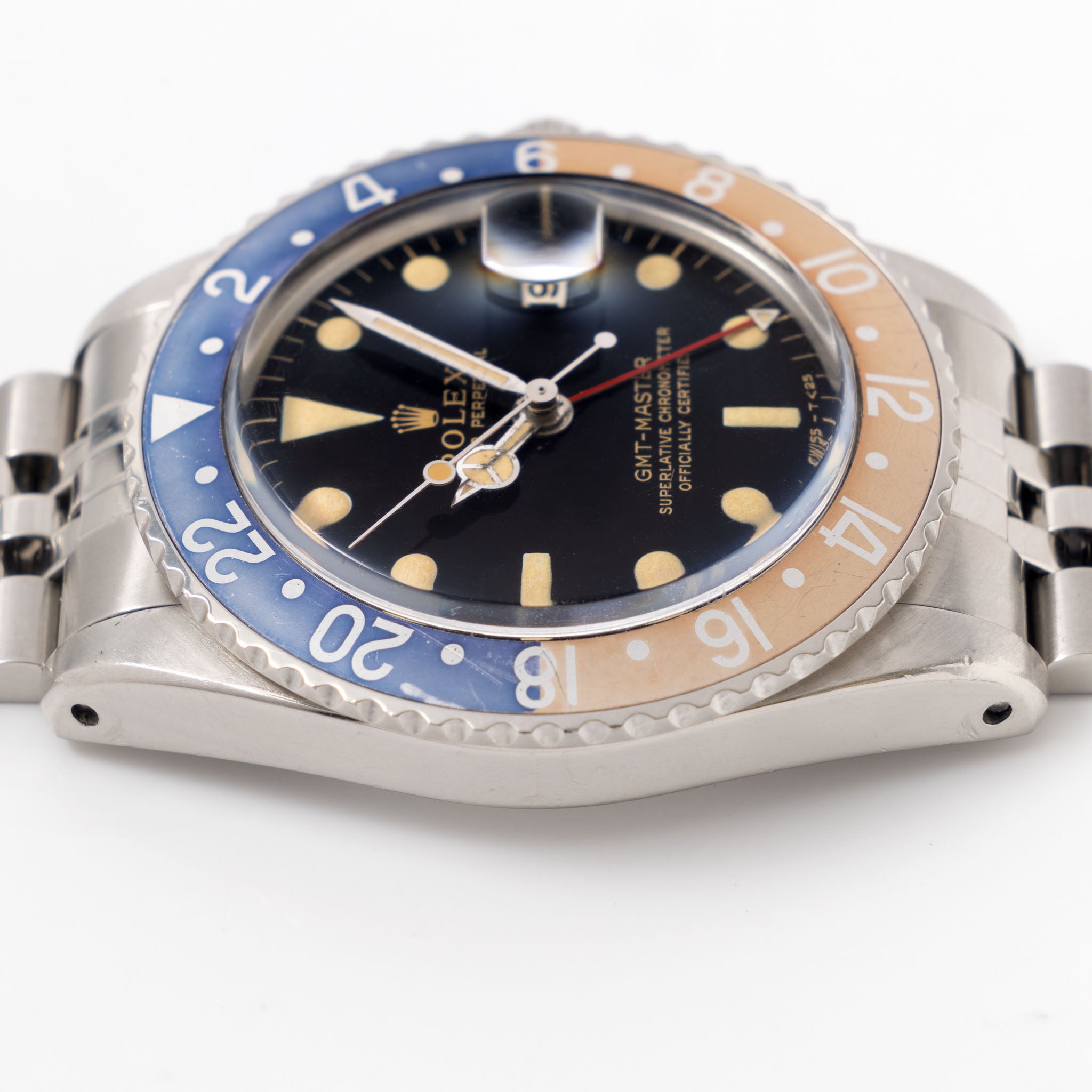 Rolex GMT-Master 1675 Pointed Crown Guard Case Gilt Dial 