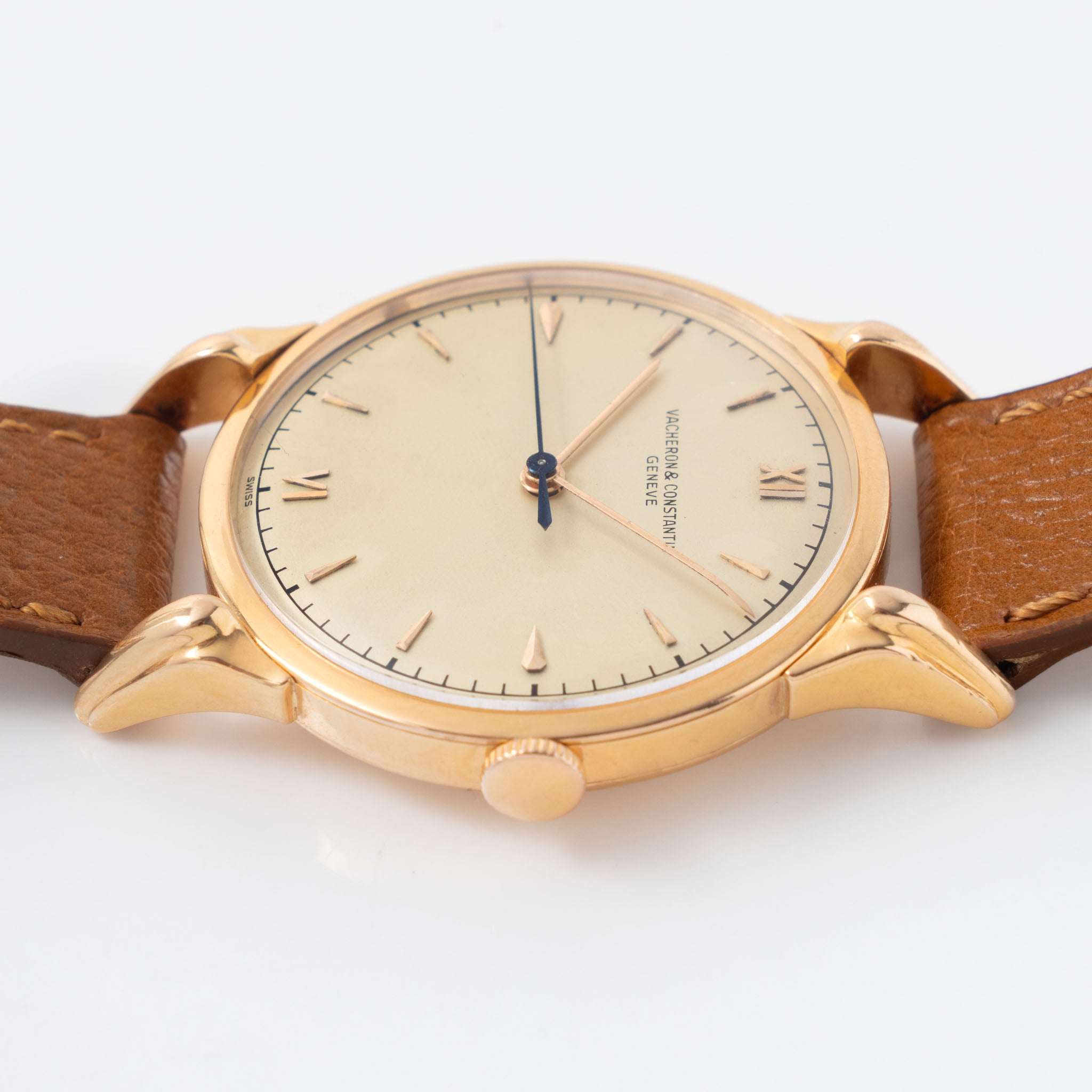 Vacheron Constantin Dresswatch Teardrop Lugs ref. 4436 in 18k Rose  Gold 