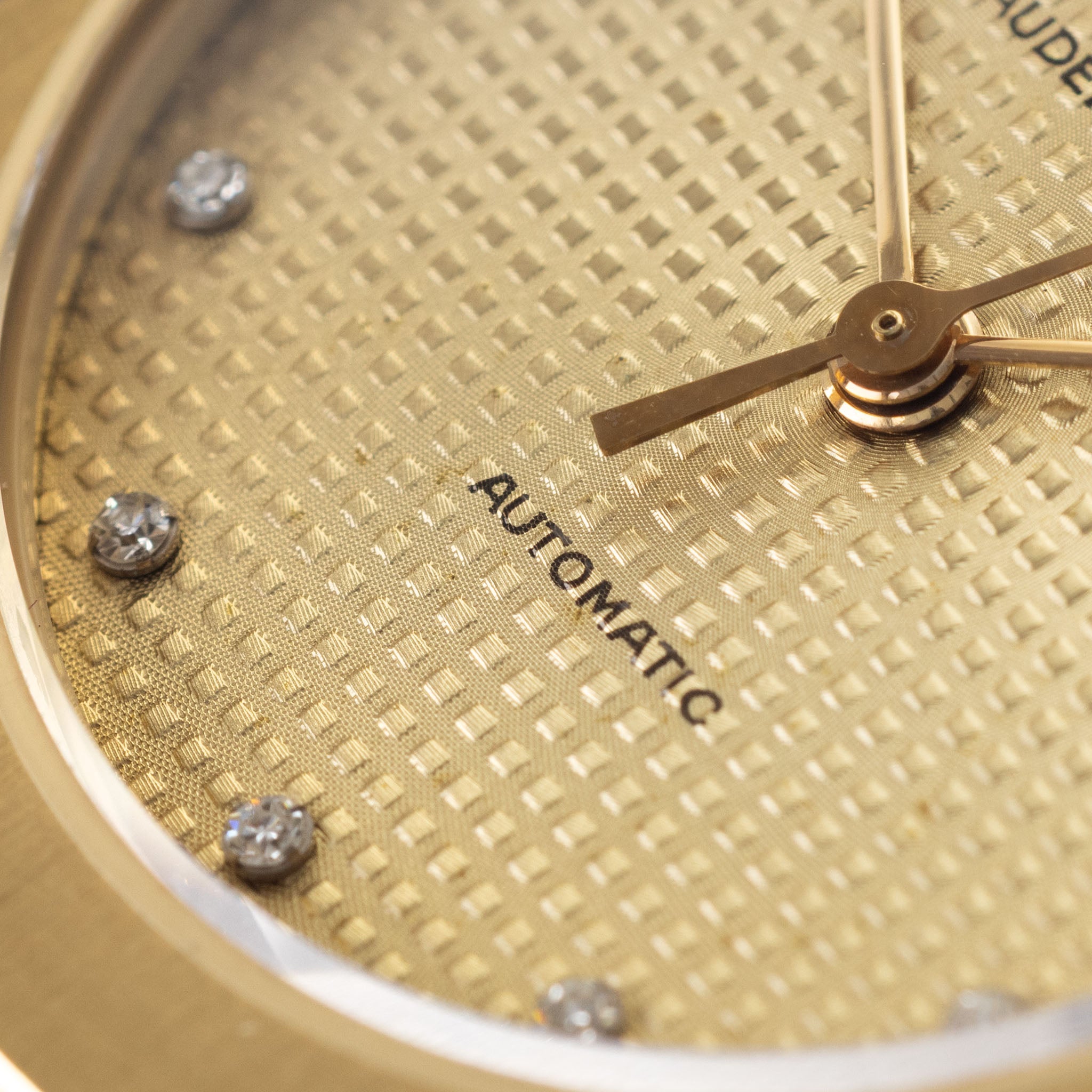 Audemars Piguet Royal Oak ref. 4153/477BA Brilliant Cut Diamond Bezel and Dial with Box and  Certificate of Origin